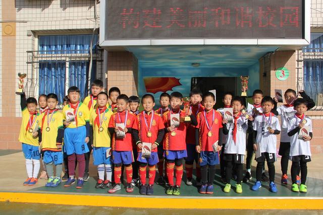 阿根廷储备4名世界杯球员：布恩迪亚 贝尔特兰 卡帕尔多 佩罗内